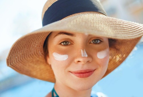 2024 Yılında Güneş Kremi Fiyatları: En İyi Ürünleri Seçme Rehberi