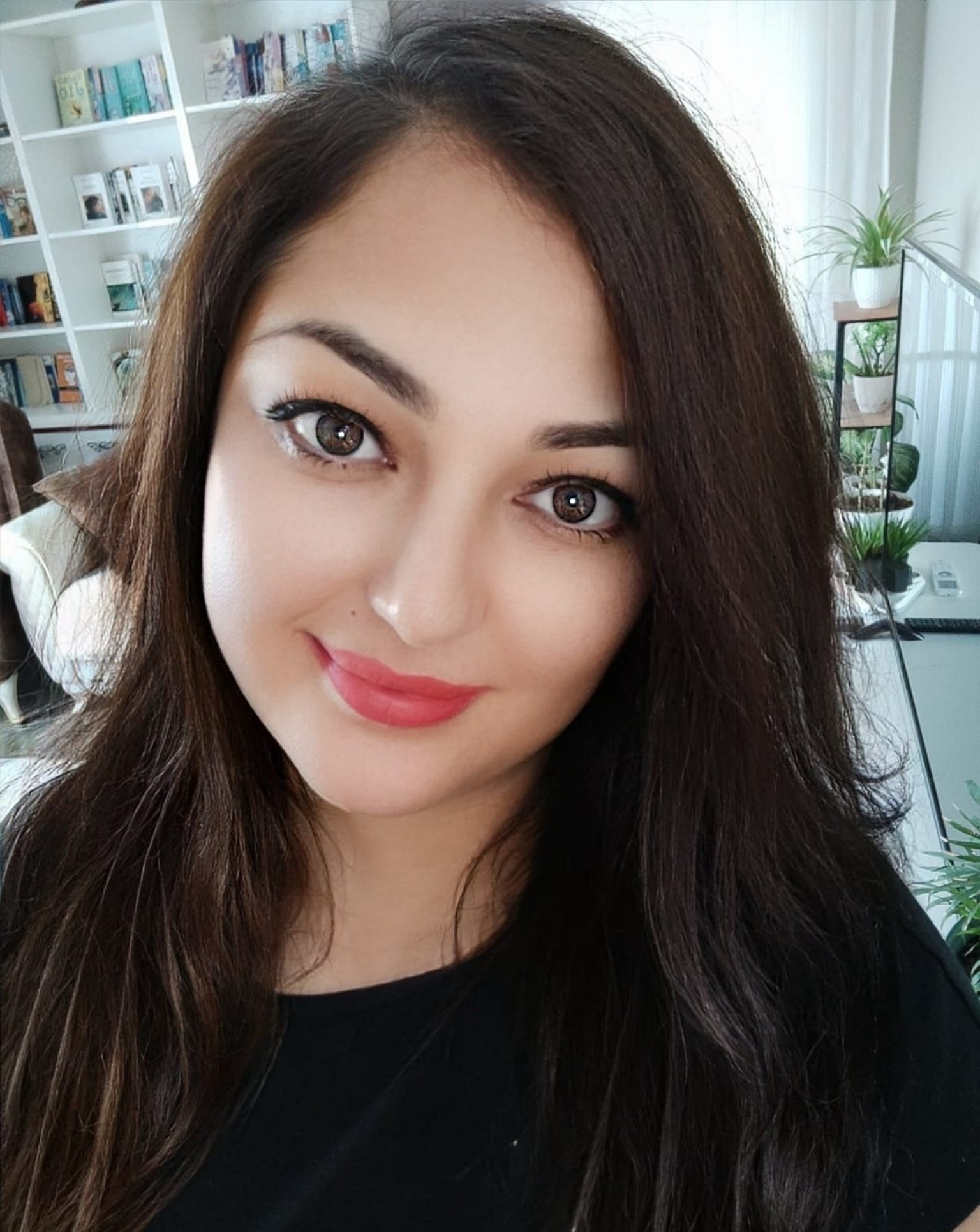 Yazar Yağmur Kutsal İle Söyleşiler…