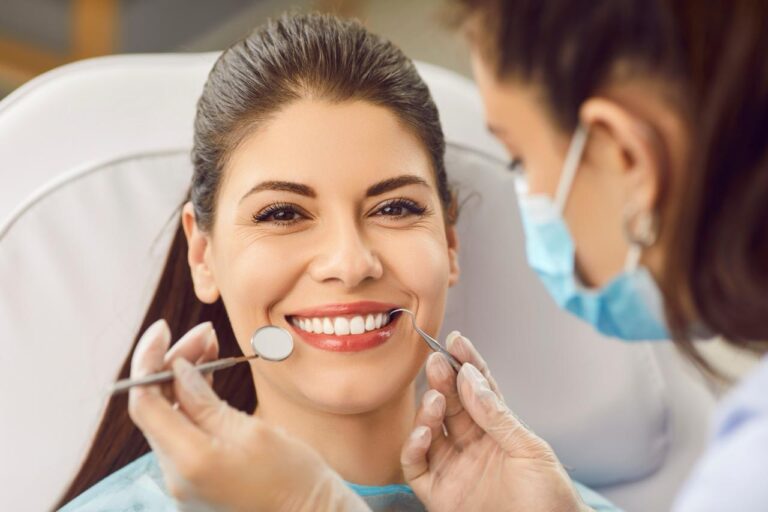 Seramik – Zirkonyum  İmplant Nedir? Avantajlar ve Süreç